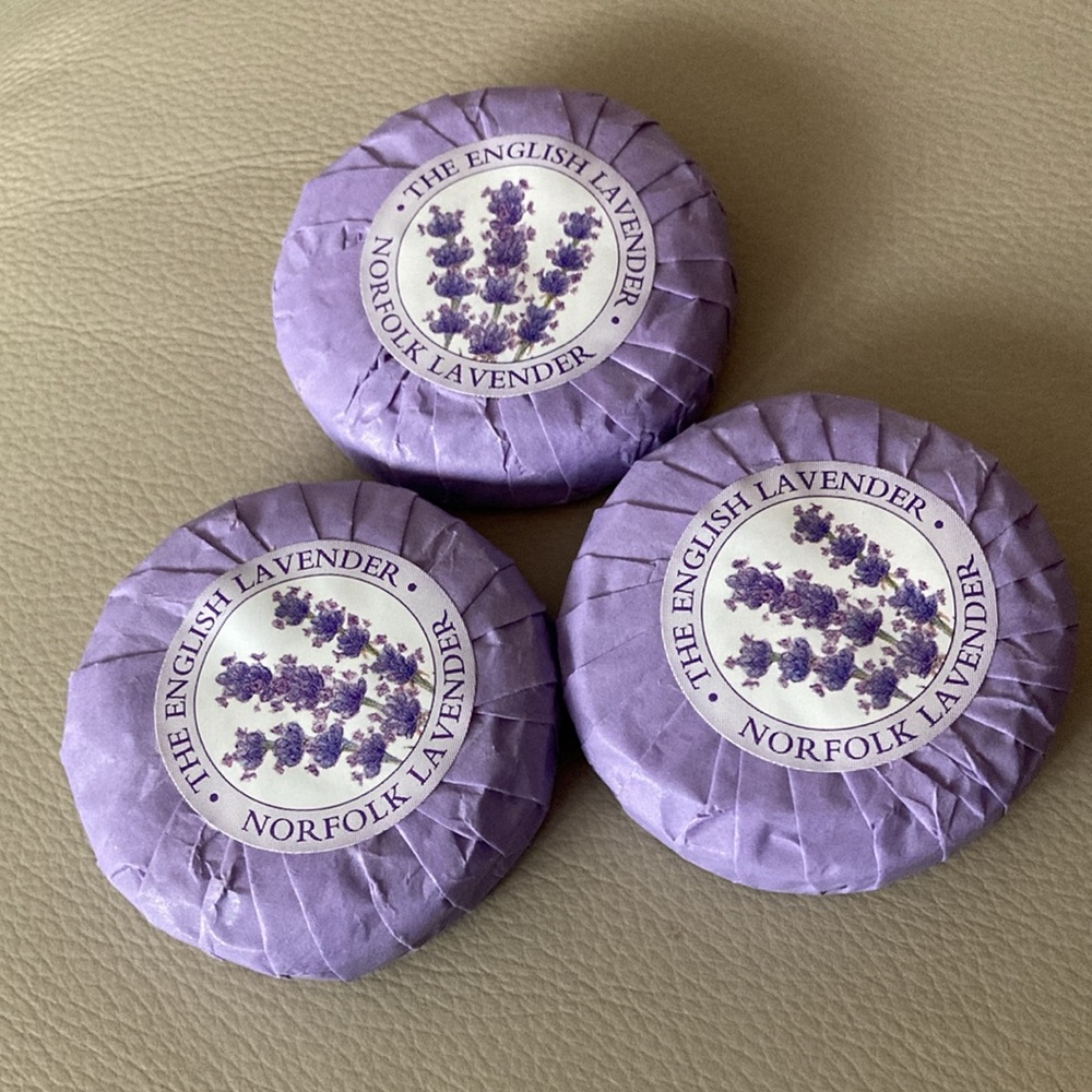NWOT - The English Lavender, Norfolk - Three (3) Lavender Wrapped Guest Soaps